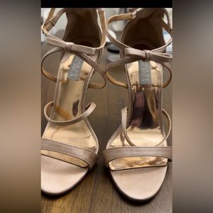 Badgley Mischka satin heels